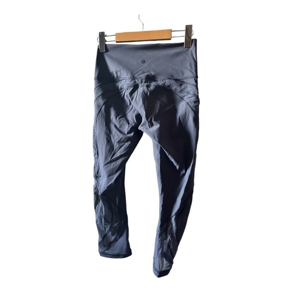 Lululemon Wunder Under Crop 21" Lace - Picture 2 of 5